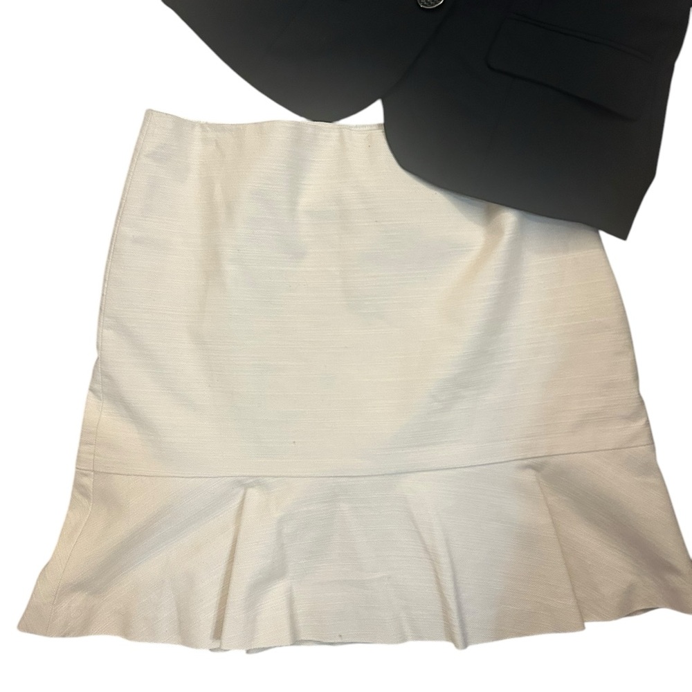The Limited Black Blazer Size Small and Cream Skirt Set Size 6 - Picture 2 of 5